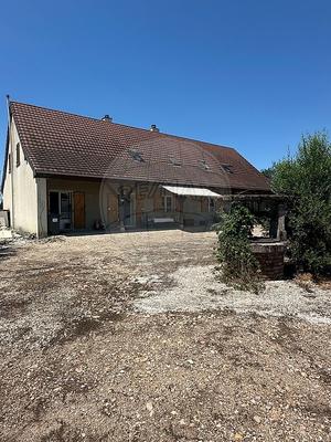 Maison de campagne - 272 m² - 7 pièces