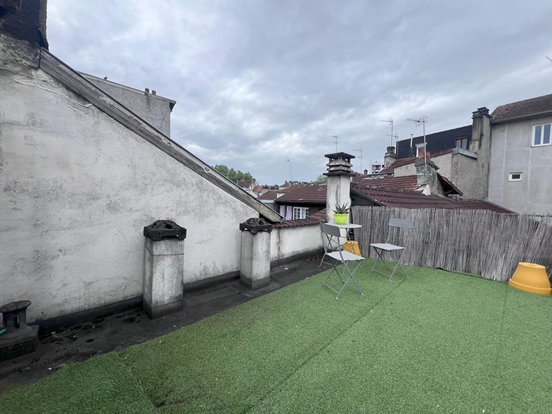 Immeuble - 7 pièces