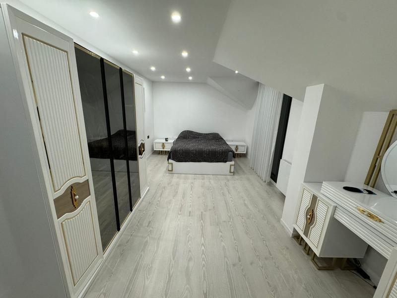 Villa - 141 m² - 6 pièces