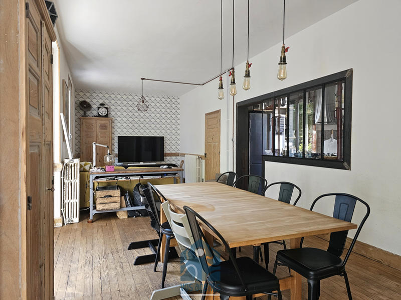 Maison - 130 m² - 5 pièces