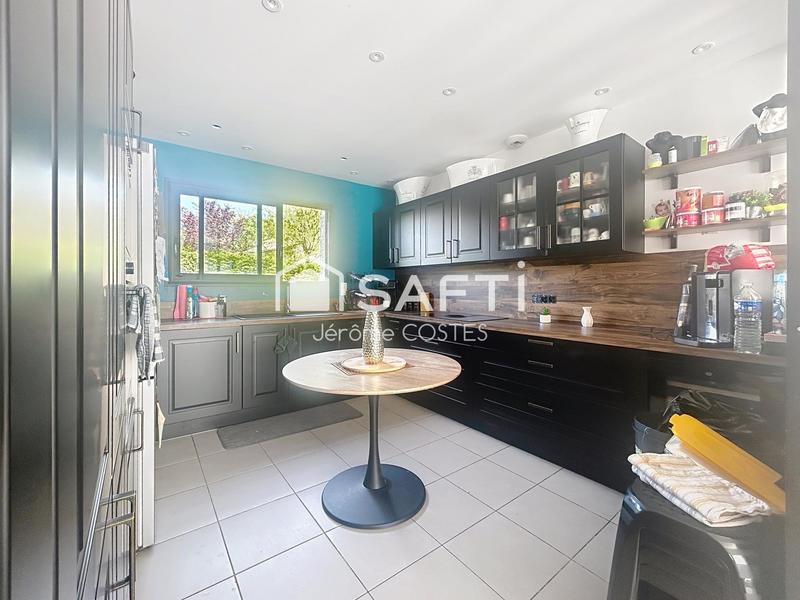 Maison - 160 m² - 6 pièces