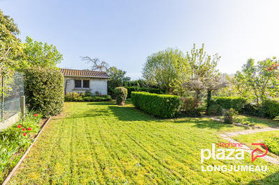 Maison - 186 m² - 8 pièces