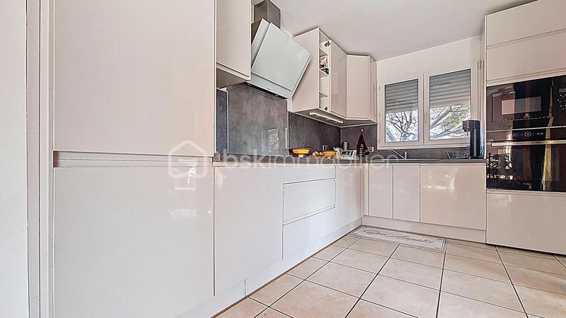 Villa - 97 m² - 4 pièces