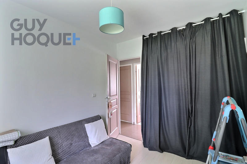 Maison - 89 m² - 6 pièces