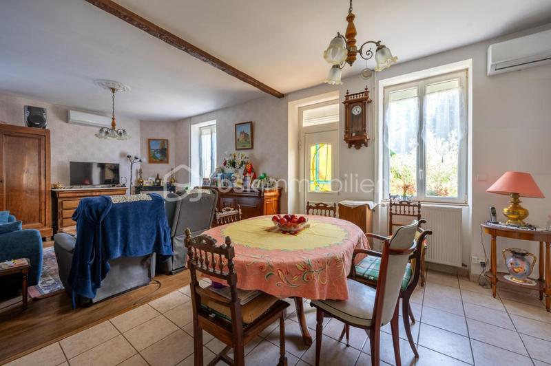 Maison - 95 m² - 5 pièces