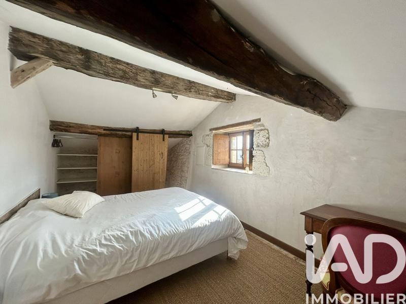 Maison - 180 m² - 10 pièces