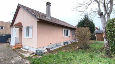 Maison - 115 m² - 6 pièces