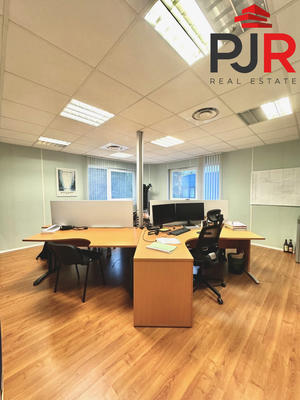 Bureau - 90 m²