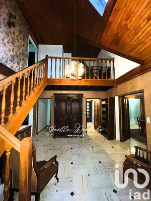 Maison - 174 m² - 7 pièces