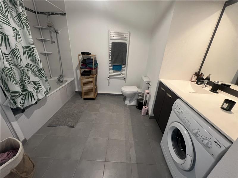 Studio - 28 m² - 1 pièce