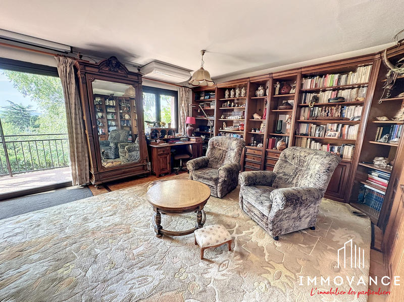 Maison - 290 m² - 7 pièces