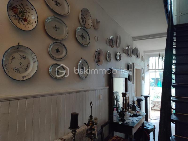 Maison de maîtres - 310 m² - 12 pièces