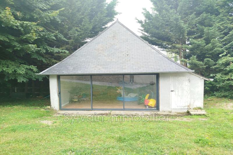 Maison - 220 m² - 9 pièces