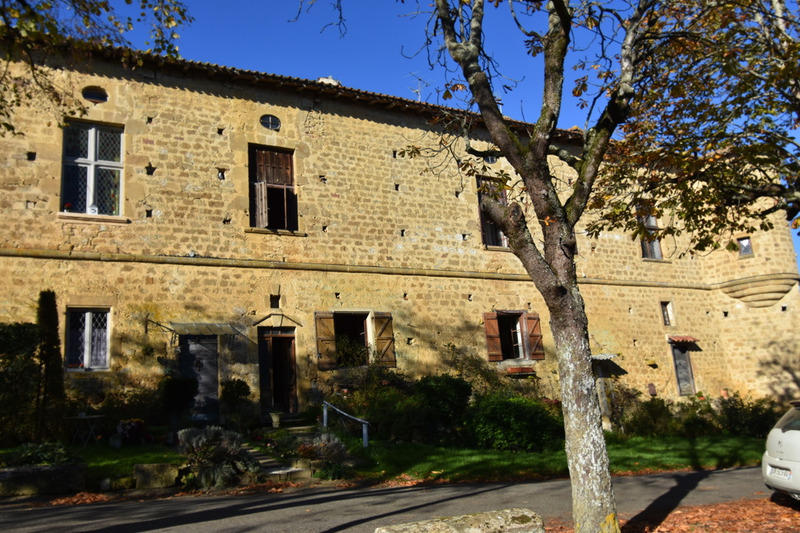 Maison - 200 m² - 7 pièces