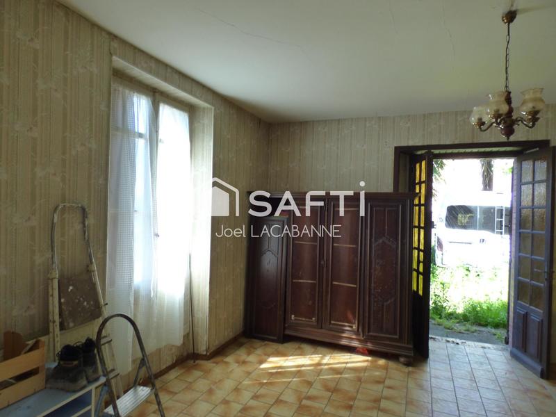 Maison - 180 m² - 8 pièces