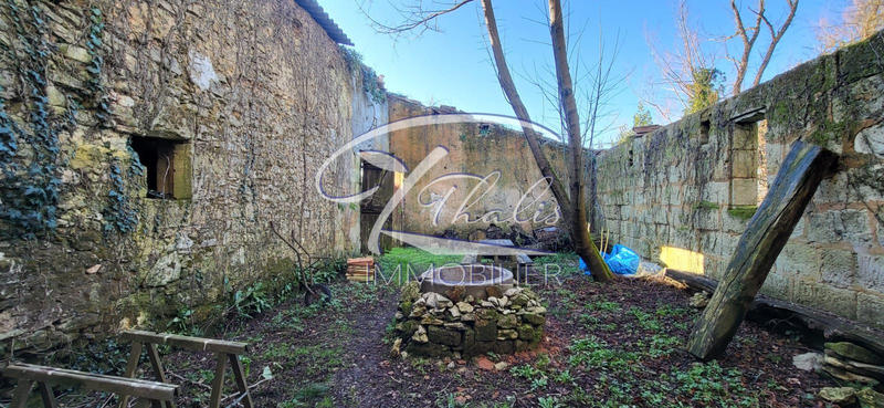 Maison ancienne - 226 m² - 10 pièces