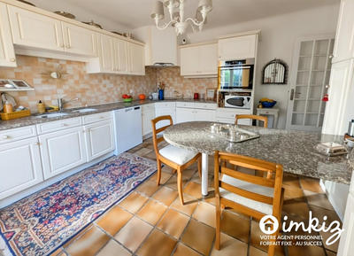 Maison - 160 m² - 5 pièces