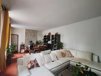 Maison - 91 m² - 83 pièces