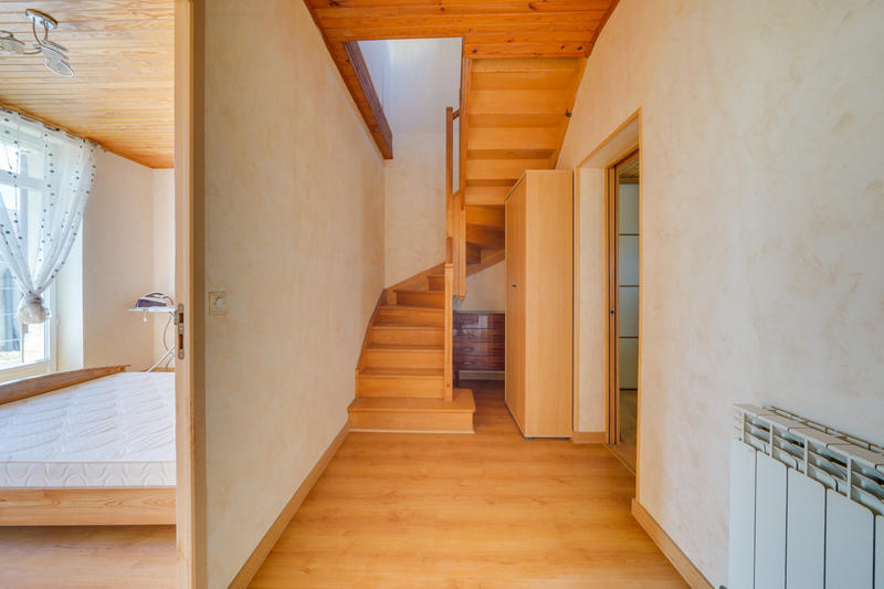 Maison - 190 m² - 7 pièces