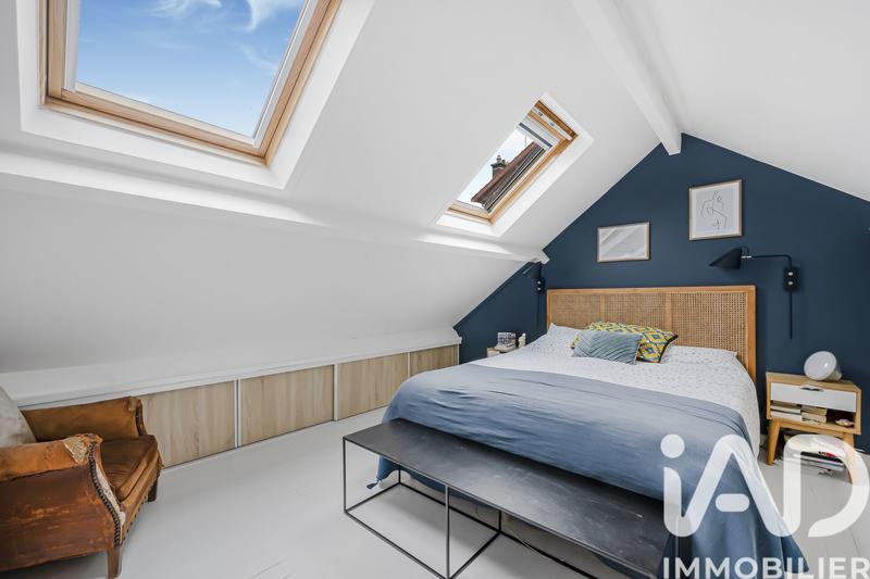 Maison - 178 m² - 8 pièces