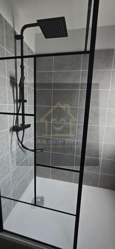 Appartement - 84 m² - 4 pièces