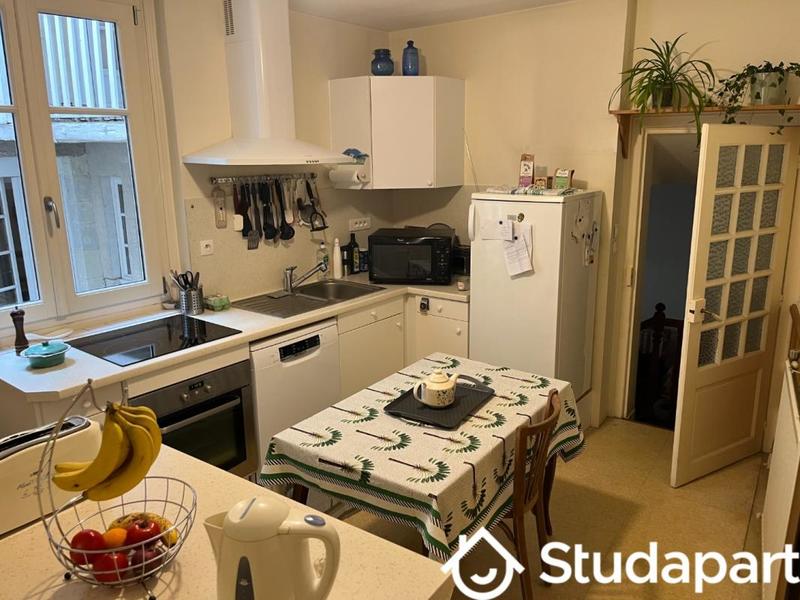 Chambre - 9 m² - 1 pièce