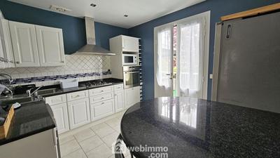 Maison - 88 m² - 5 pièces