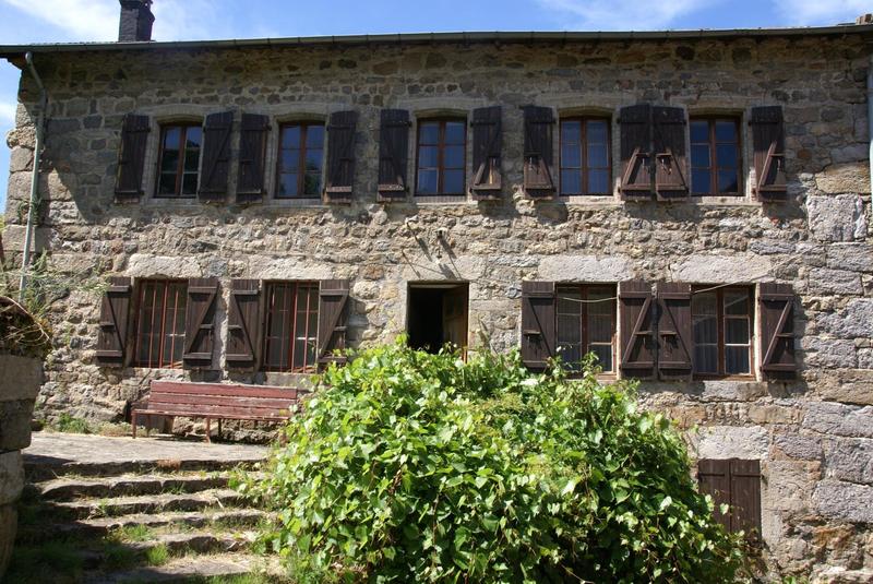 Maison - 160 m² - 8 pièces