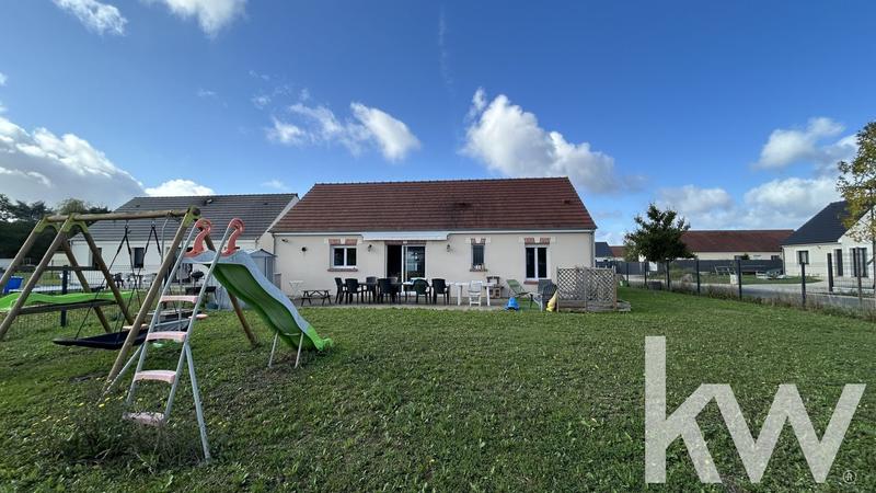 Maison - 90 m² - 4 pièces