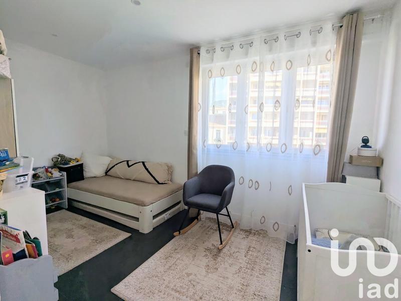 Appartement - 84 m² - 4 pièces