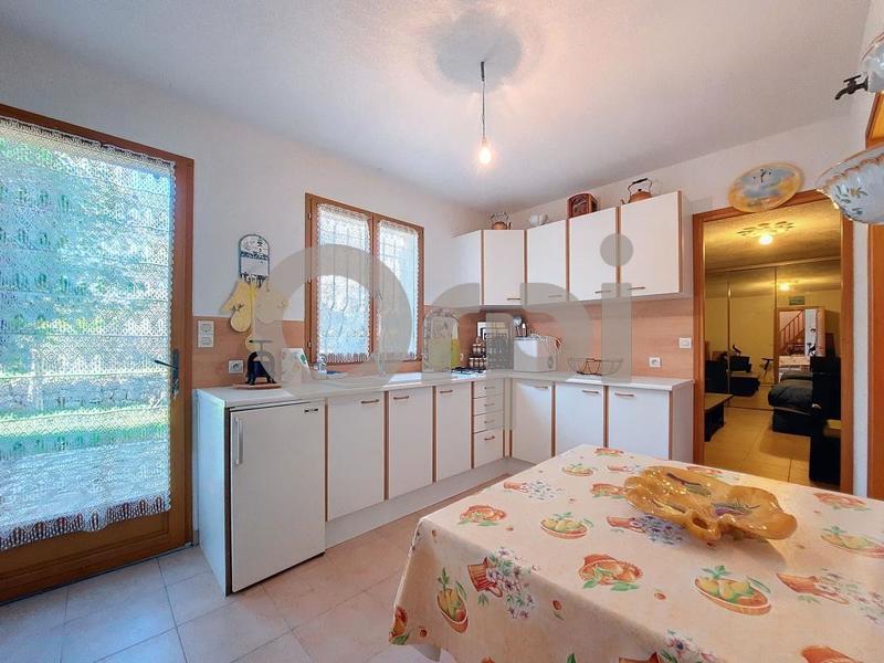 Corps de ferme - 177 m² - 6 pièces