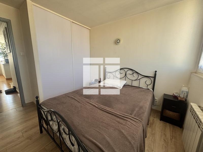 Appartement - 65 m² - 4 pièces