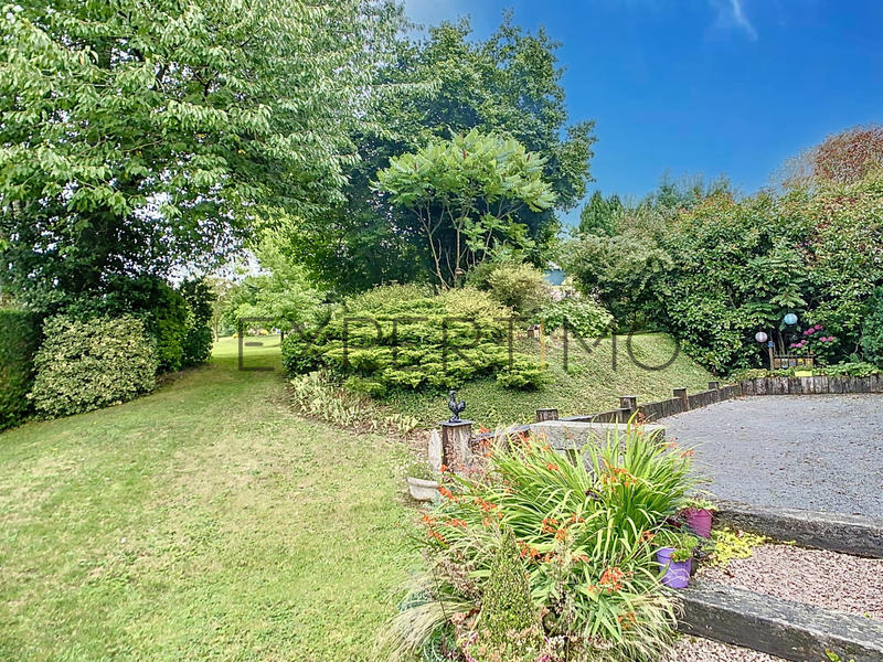 Maison - 159 m² - 7 pièces