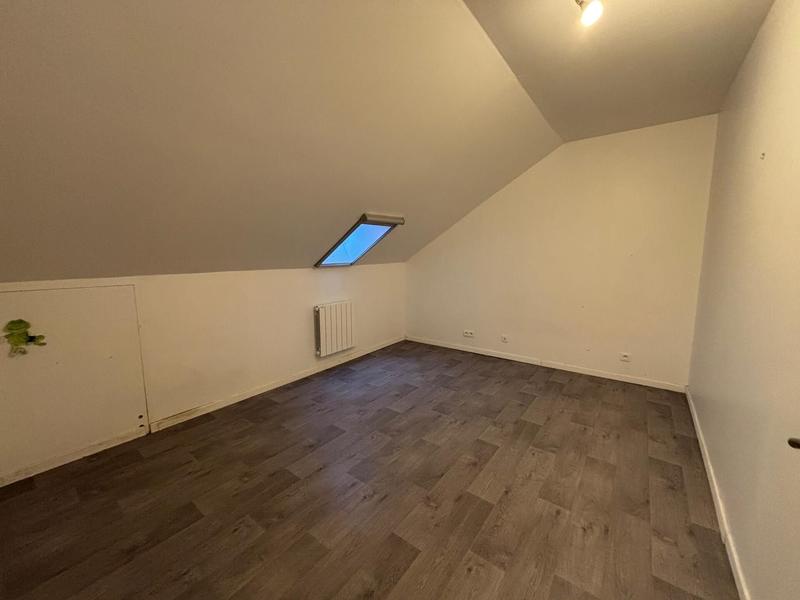 Maison - 104 m² - 5 pièces