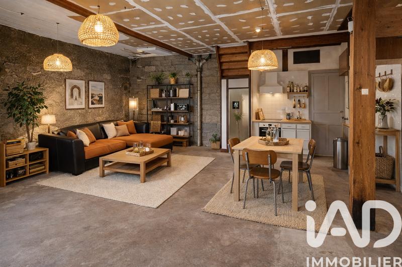 Maison de village - 162 m² - 9 pièces