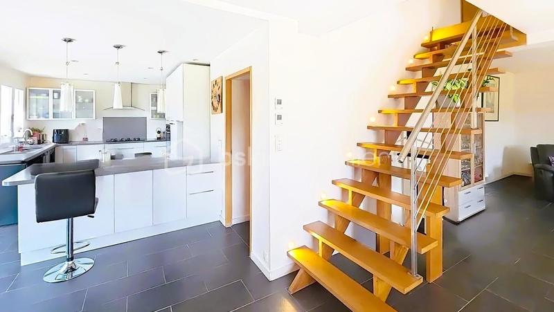 Villa - 205 m² - 7 pièces