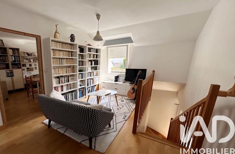 Maison - 175 m² - 7 pièces