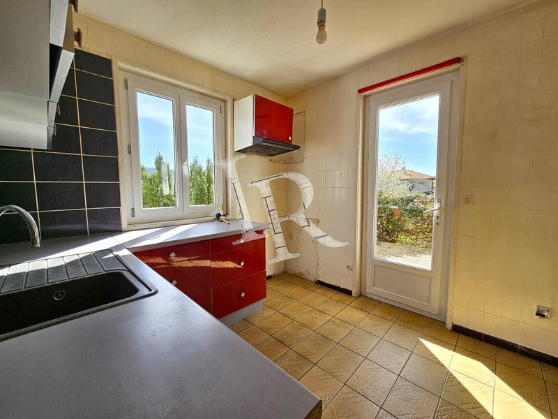 Maison - 145 m² - 5 pièces