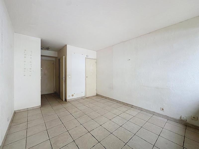 Studio - 18 m² - 1 pièce