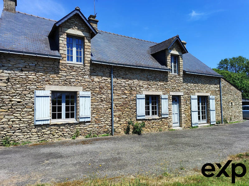 Maison traditionnelle - 104 m² - 4 pièces