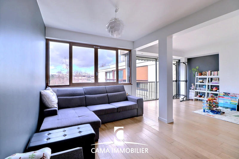 Appartement - 113 m² - 6 pièces