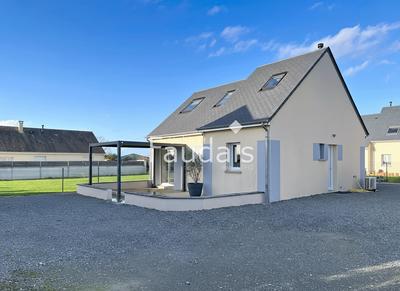 Maison - 83 m² - 4 pièces