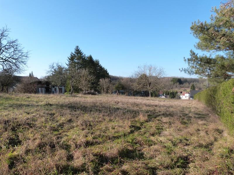 Terrain constructible - 820 m²