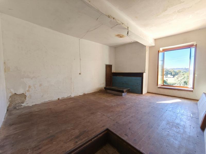 Maison - 180 m² - 6 pièces