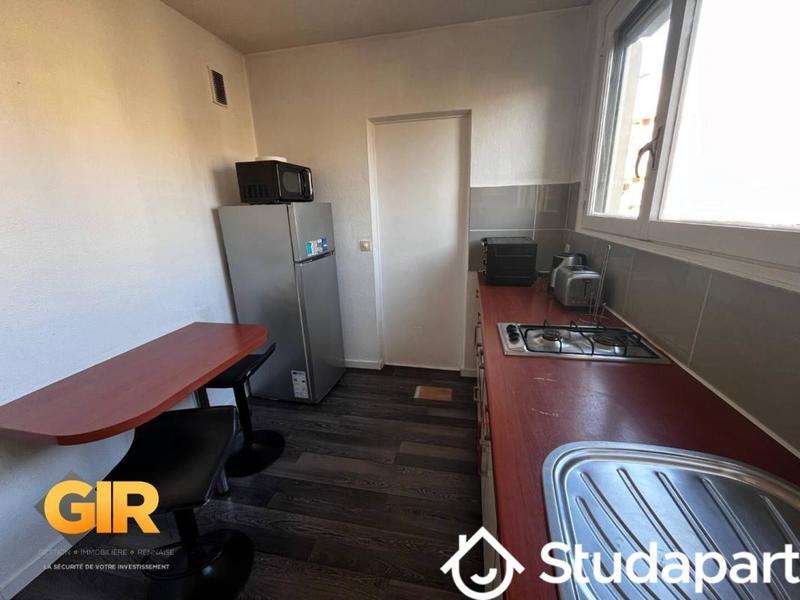 Chambre - 17 m² - 1 pièce