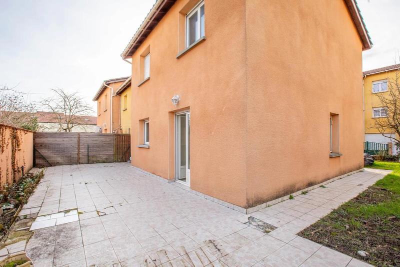 Pavillon - 102 m² - 5 pièces