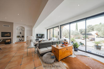 Villa - 180 m² - 5 pièces