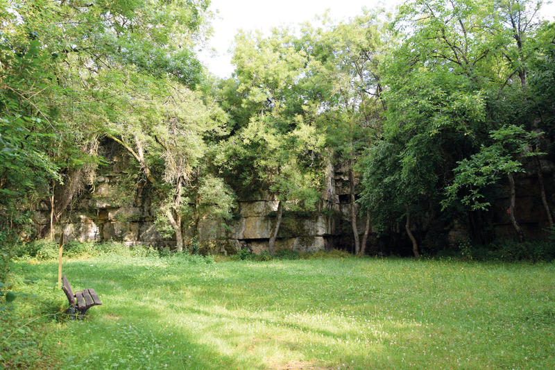 La Crèche : la carrière privée de Saint-Martin