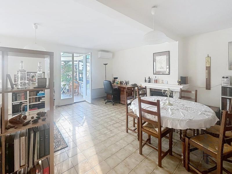 Maison - 140 m² - 7 pièces