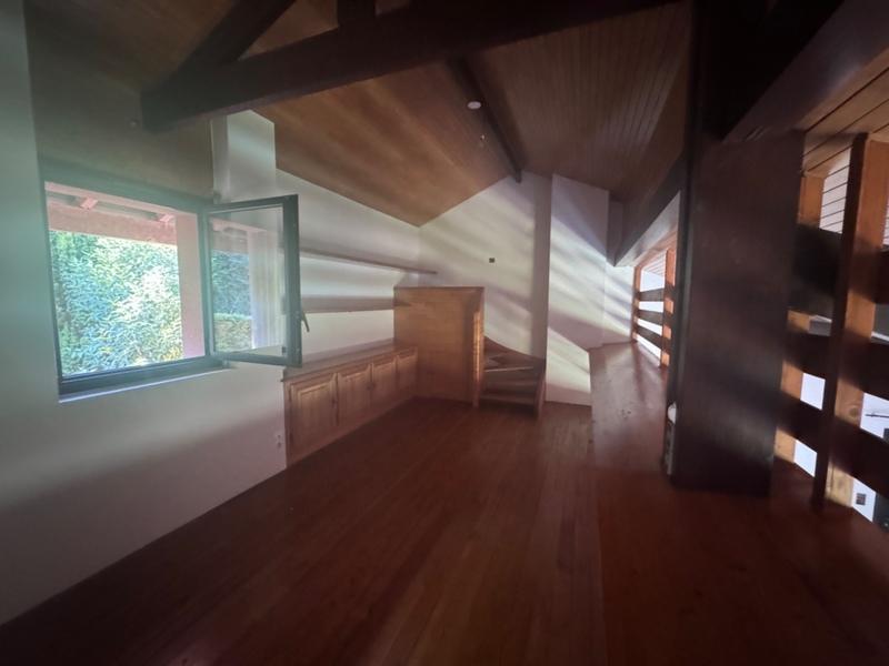 Maison d'architecte - 130 m² - 4 pièces